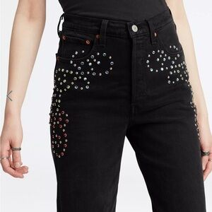 Levi’s Ribcage Studded Straight Leg Cropped Jeans Sz 29